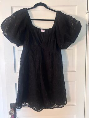 Pink Lily Black Lace Puff-Sleeve Party Dress